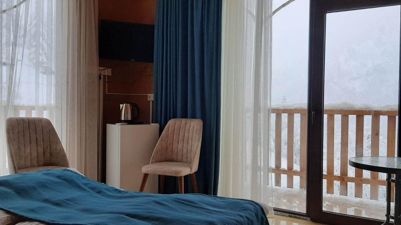Hotel Khulo Lnn Dış mekan fotoğraf